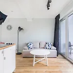 Oscar Apartment Rewal