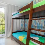 Apartment Oscar Rewal