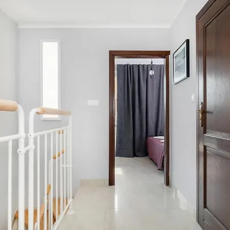 Oscar Apartment Rewal