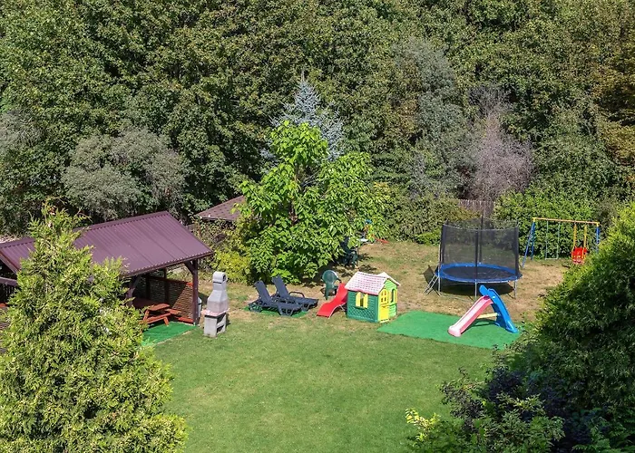 アパート Oscar レバル